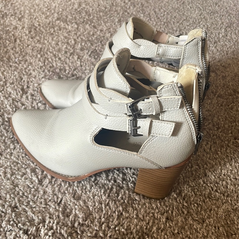 Gray buckle booties